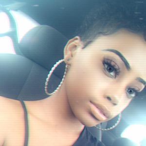 Meet your Posher, Tyra